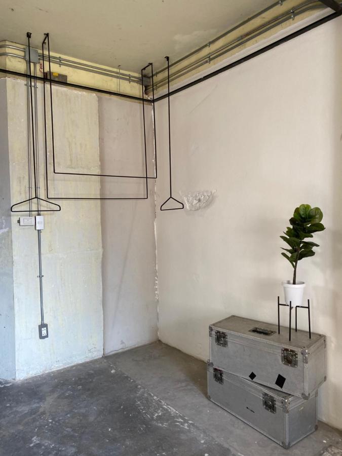 Ep1 Shophouse Hotel Bangkok Bagian luar foto