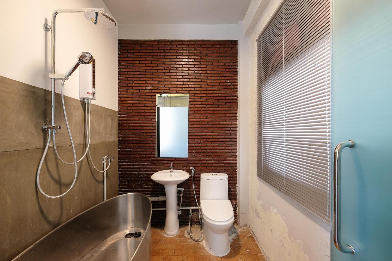 Ep1 Shophouse Hotel Bangkok Bagian luar foto