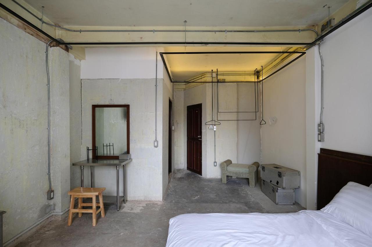 Ep1 Shophouse Hotel Bangkok Bagian luar foto